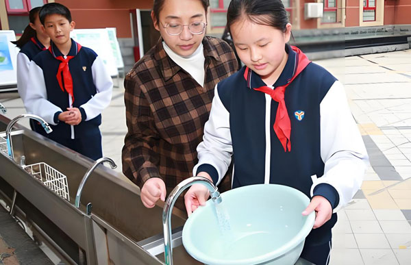 學校生活用水如何將河水凈化處理成飲用水？